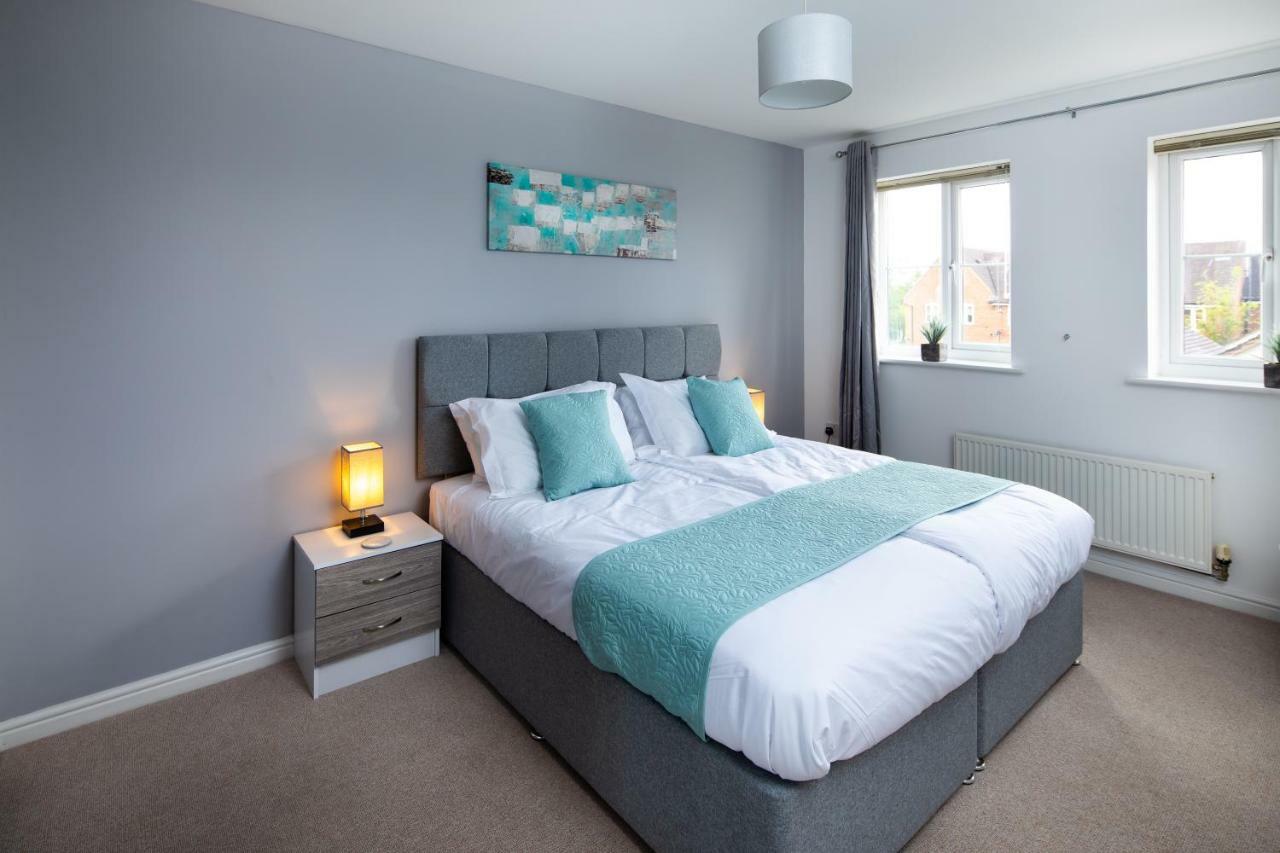 Modern And Spacious Home From Home 1 Mile From M1 - With Netflix, Prime Video, Ps5, Free Parking, Superfast Wifi, Bbq - Sleeps 11 - By Brightleap Apartments Milton Keynes Zewnętrze zdjęcie